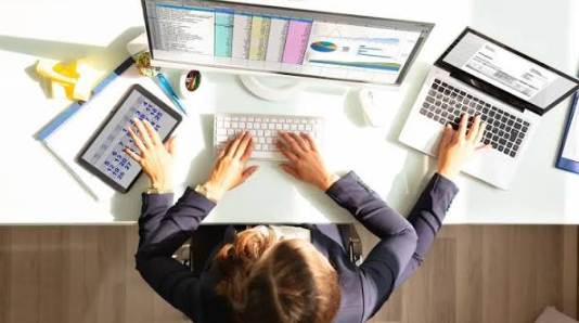 How to Keep Learning While Managing a Full-Time Career